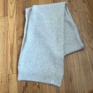 LK BENNETT Lisa scarf in oatmeall